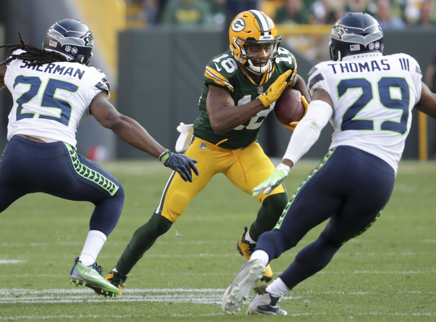 Green Bay Packers: Team intends to target Randall Cobb more often this season